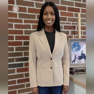 Wrangler corduroy jacket size 15 Junior beige.